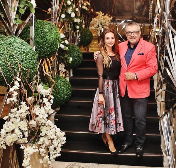 СТИЛНО РЕВЮ НА МОДНА КЪЩА БЛИНК ЗА BUSINESS LADY CLUB